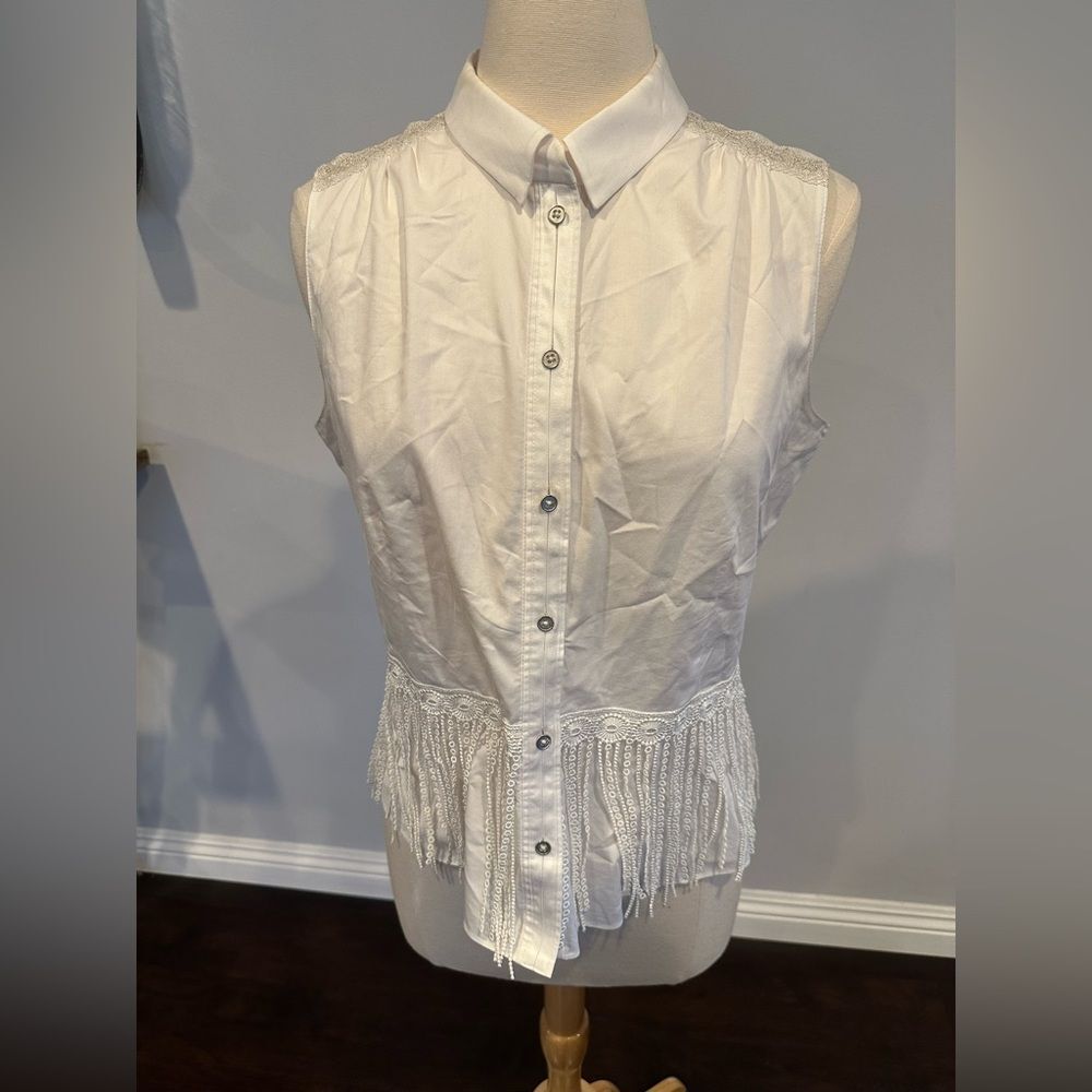 Elie Tahari Women’s White Sleeveless Button Down Blouse with Fringes Size Medium